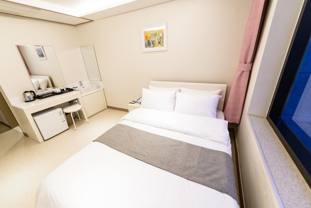 Rezion Hotel Seogwipo Eksteriør billede